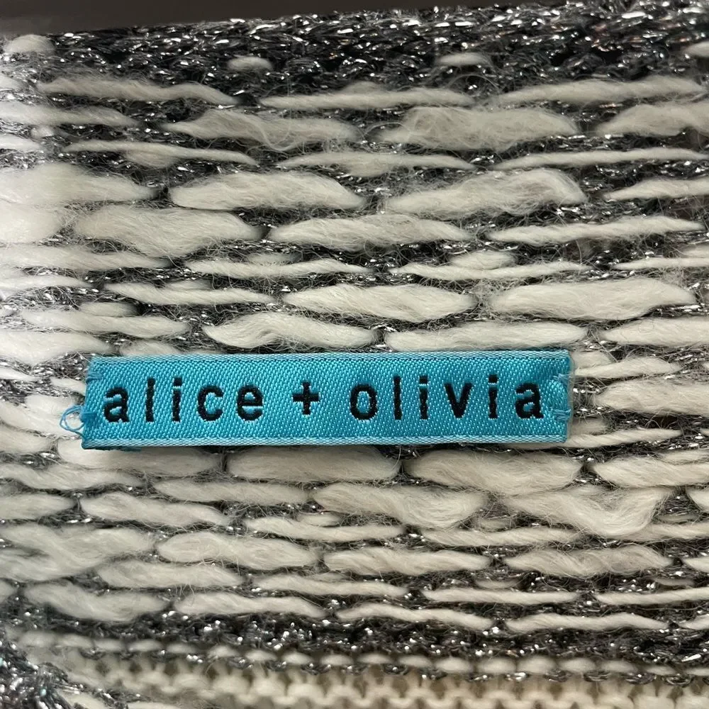 Alice + Olivia Boat Neck Lucille Snowflake Sweater-Silver/Cream - Size M